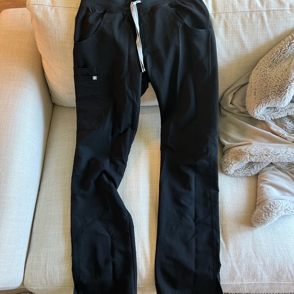 Figs Kade Cargo XS Tall Black